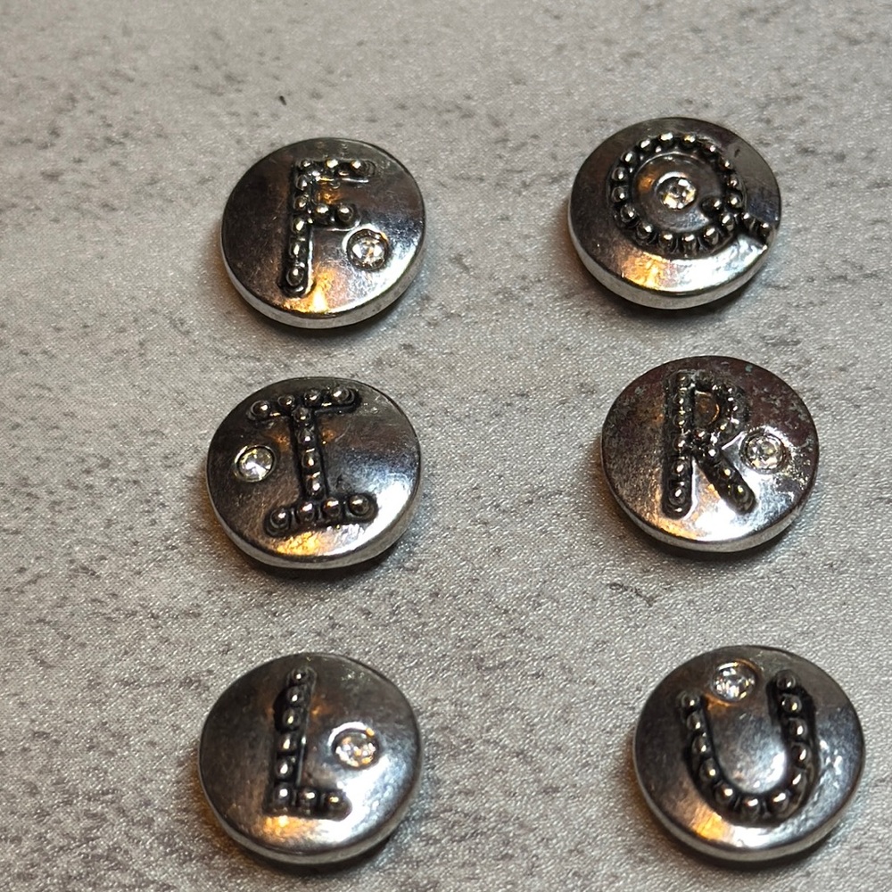 Ginger Snap Petite 12mm Silver Toned Alphabet Snap (Choose 1) - Picture 2 of 4